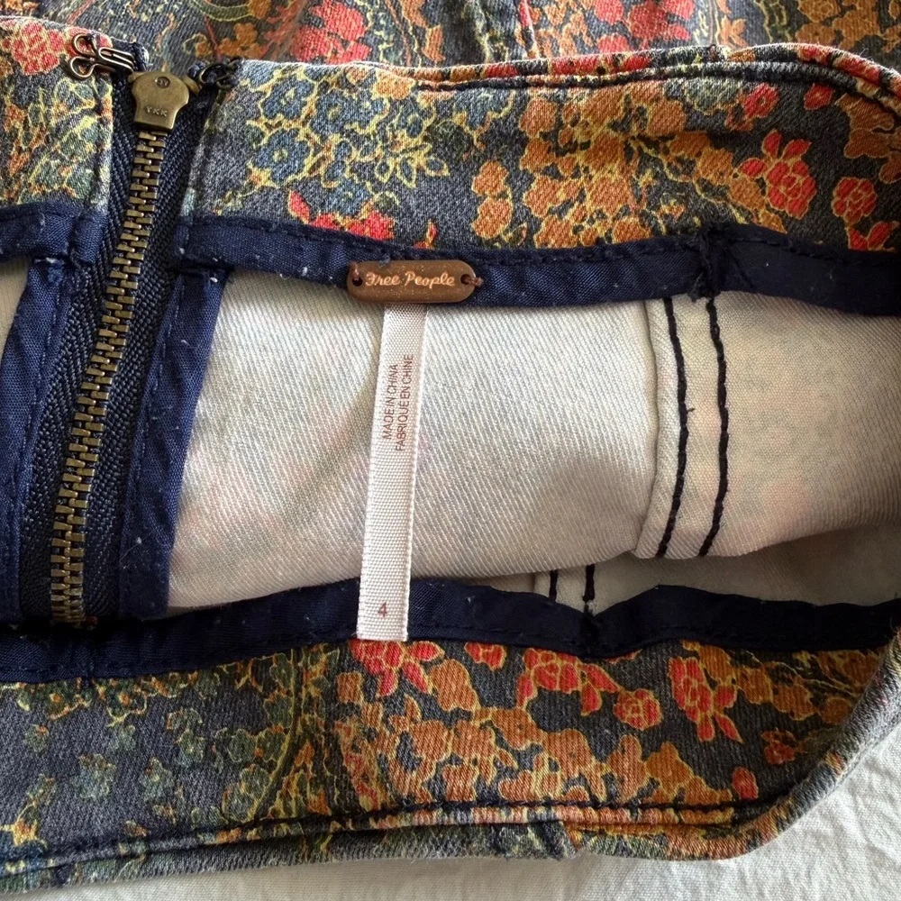 New Free People Mini-Skirt - Picture 3 of 3